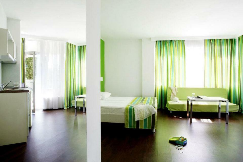 גולדן סנדס Green Park Hotel מראה חיצוני תמונה