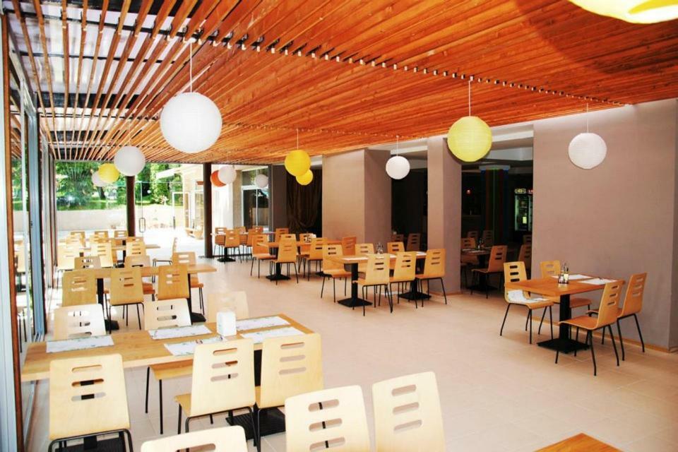 גולדן סנדס Green Park Hotel מראה חיצוני תמונה
