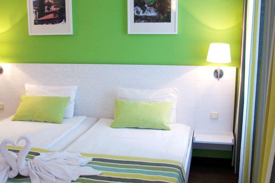 גולדן סנדס Green Park Hotel מראה חיצוני תמונה